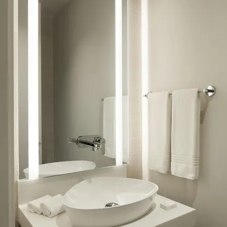 Marriott Executive Fulya Отель *